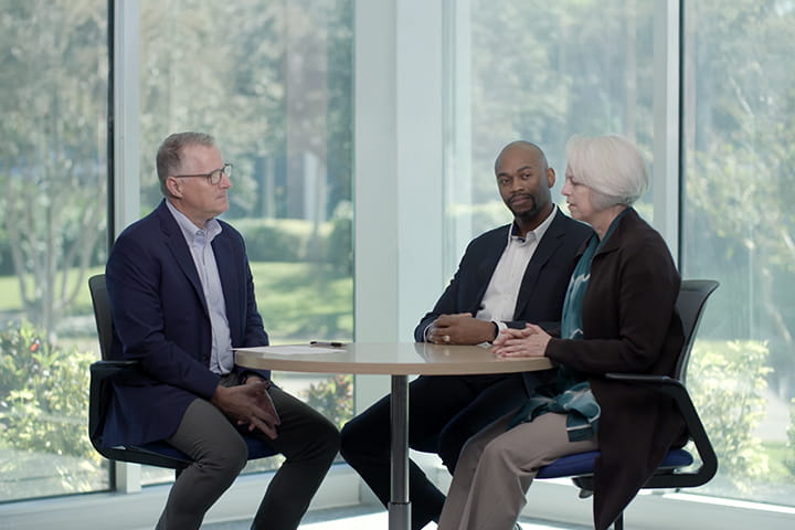 Service, strength & sacrifice: a veteran's journey of leadership and balance